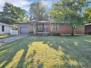 916 Acorn St, Bedford, TX 76022