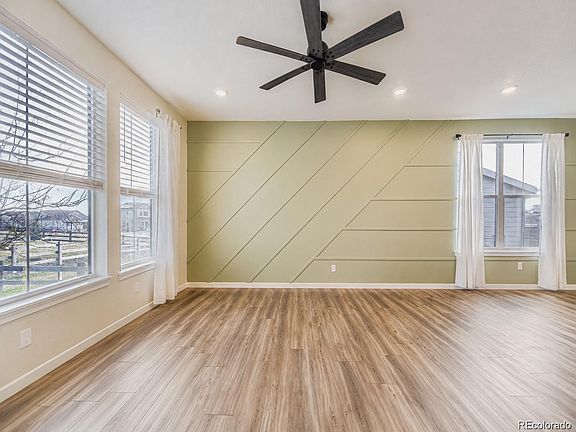 4th image of 1173 Williams Loop