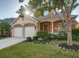 1020 Noble Ave, Argyle, TX 76226