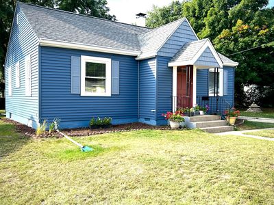 320 Wallace Ave, Saint Joseph, MI, 49085