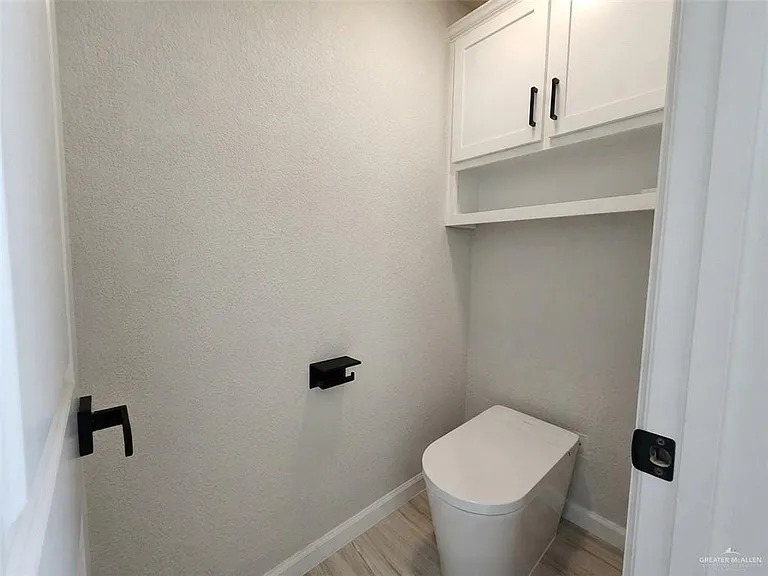 532 Freedom Way — Photo 18