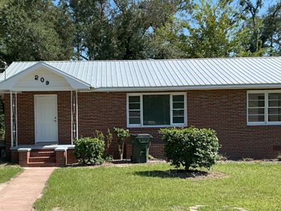 209 Price St, Swainsboro, GA, 30401