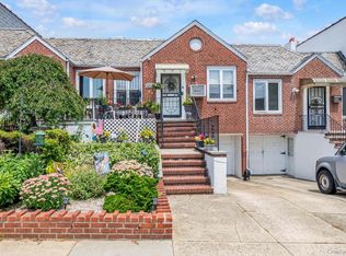 14617 58th Rd, Flushing, NY 11355