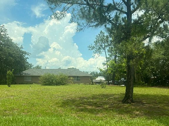 2nd image of 8825 Oakwood Dr