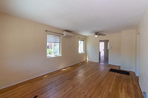 5th image of 1309 Princeton Dr NE