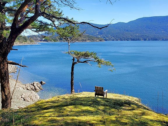 3rd image of 79 Judd Cove Road