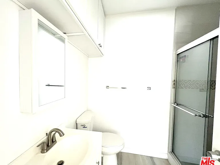 1830 S Gramercy Pl #1/2 — Photo 8