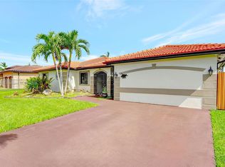 13203 SW 205th Ln, Miami, FL 33177