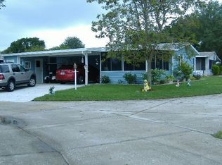 511 W Moore Dr, Auburndale, FL 33823