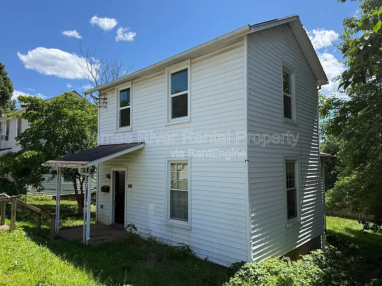 2336 Aragon St — Photo 1