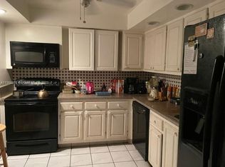 400 Leslie Dr APT 229, Hallandale Beach, FL 33009