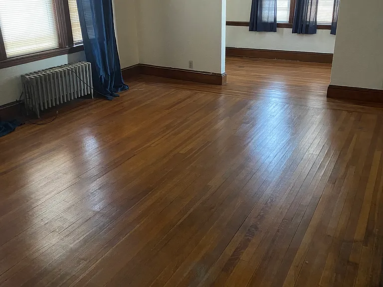 Living room facing sunroom
