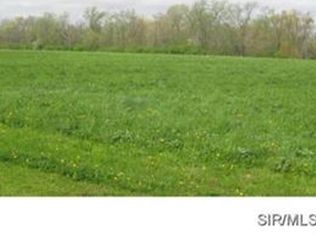 7630 Haury Rd, Lebanon, IL 62254