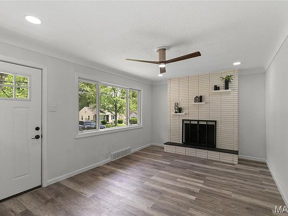 4th image of 37 Grether Ave