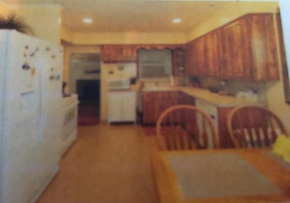 2nd image of 5 Monmouth Pl