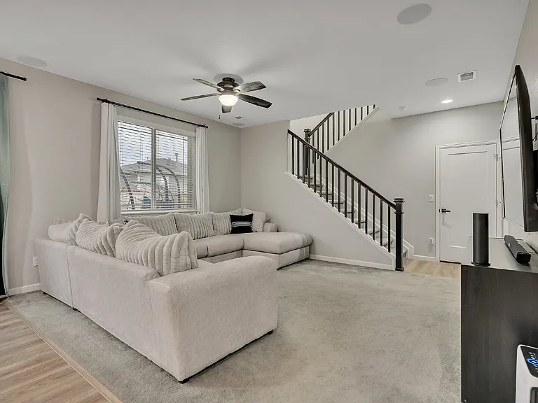 25062 E Cedar Pl — Photo 15