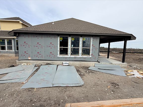 7th image of this home