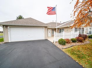 2819 Salem Meadows Dr SW, Rochester, MN 55902