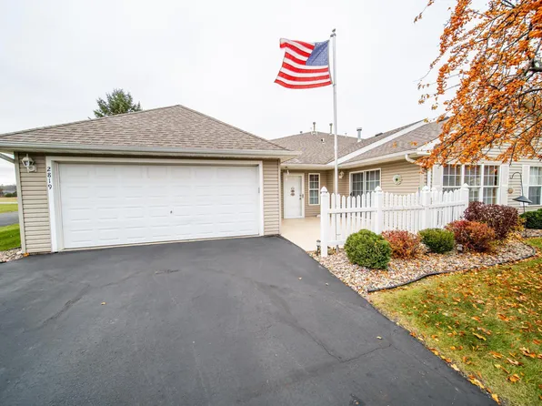 2819 Salem Meadows Dr SW, Rochester, MN 55902