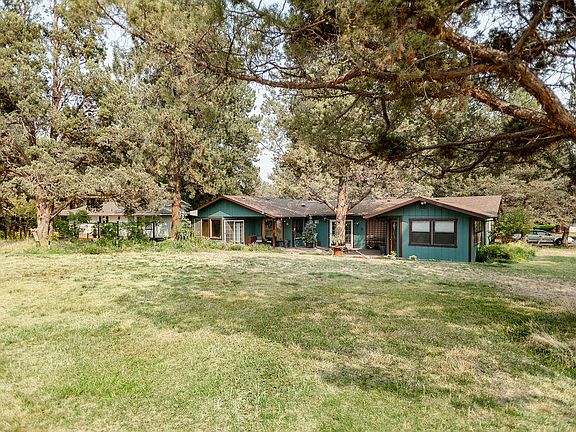 2nd image of 61461 Barleycorn Ln