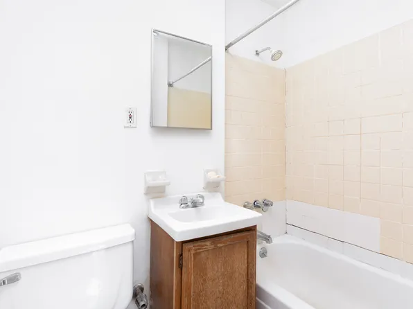 424 East 115th Street 3C image 6 of 7