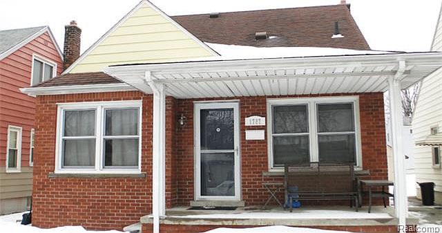 1st image of 1787 Buckingham Ave