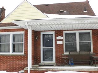 1787 Buckingham Ave, Lincoln Park, MI 48146
