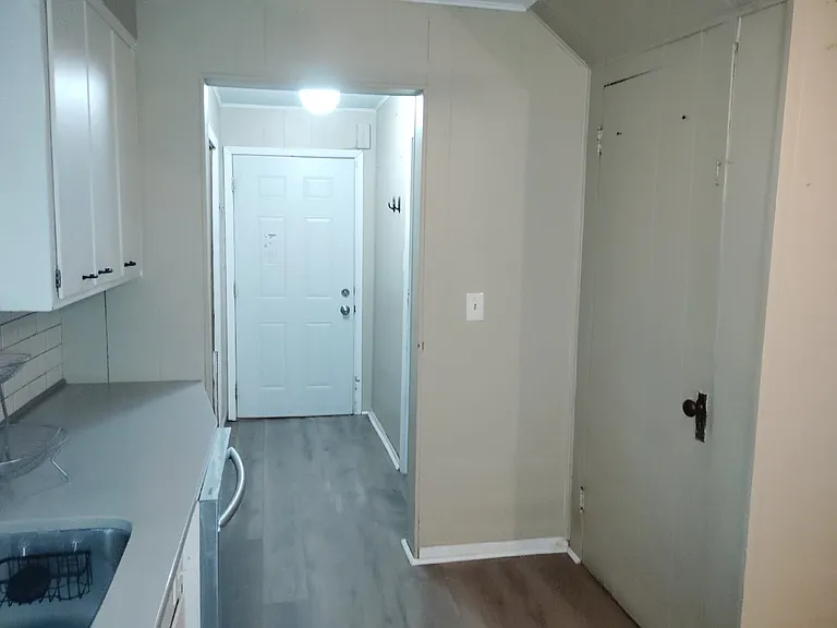 1296 7th St W #1 — Photo 14