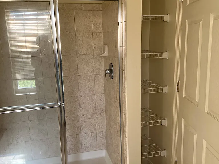 439 Hopkins Landing Dr — Photo 22