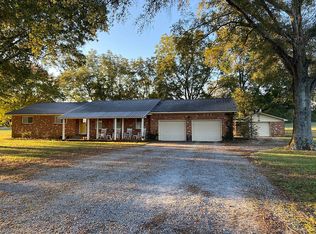 7853 Danville Rd SW, Danville, AL 35619