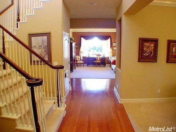 4th image of 838 Bryce Ct