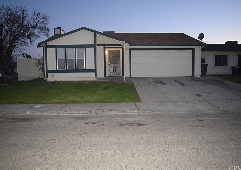 2nd image of 8 Skylark Ct