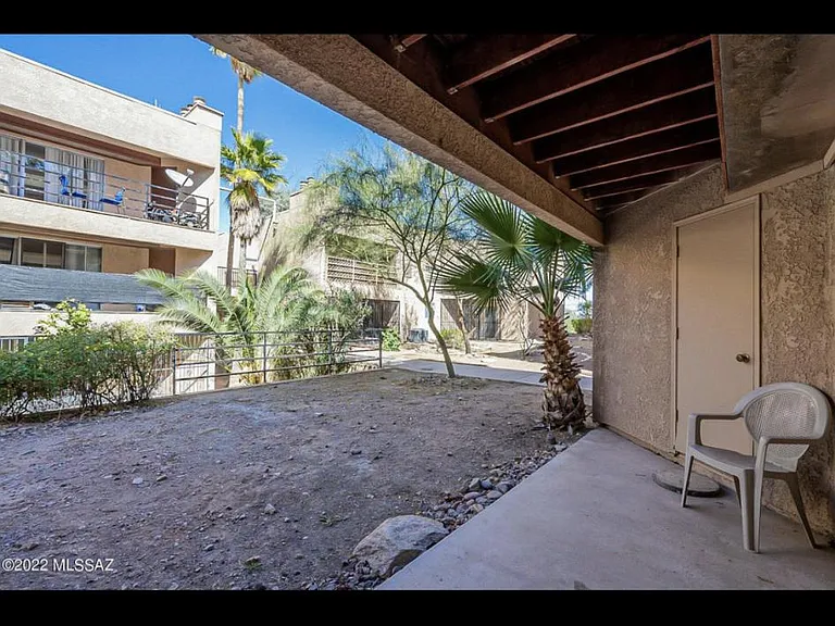 2601 W Broadway Blvd #195 — Photo 3