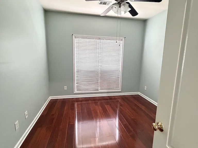 5105 Yellow Pine Dr — Photo 16