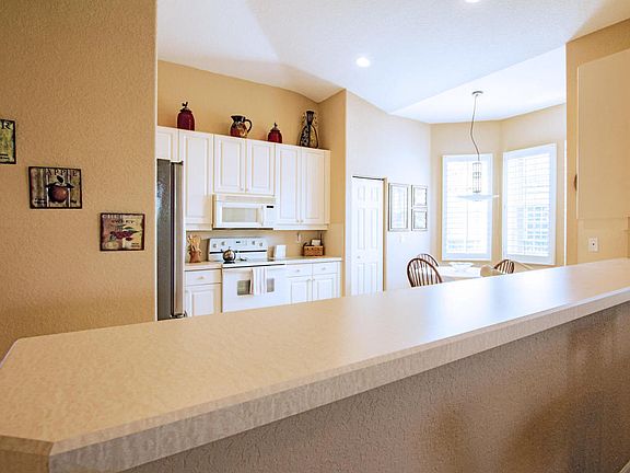 4th image of 8403 Staniel Cay