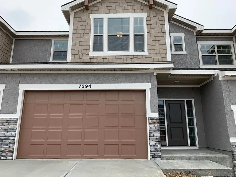 7394 Griffey St — Photo 1