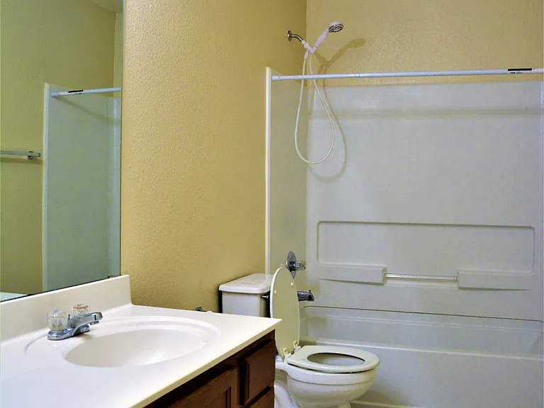 4616 Woodstock Dr — Photo 25