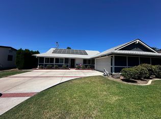 22213 Bassett St, Canoga Park, CA 91303