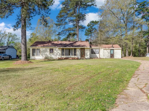4551 S Fairway Dr, Shreveport, LA 71109
