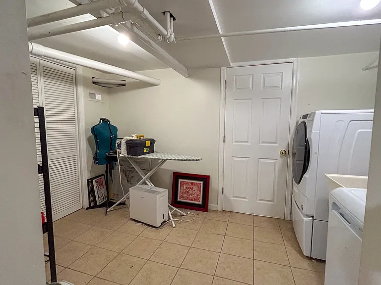 1226 Jefferson St NW — Photo 21