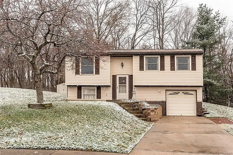 202 Fernvue Dr photo 1
