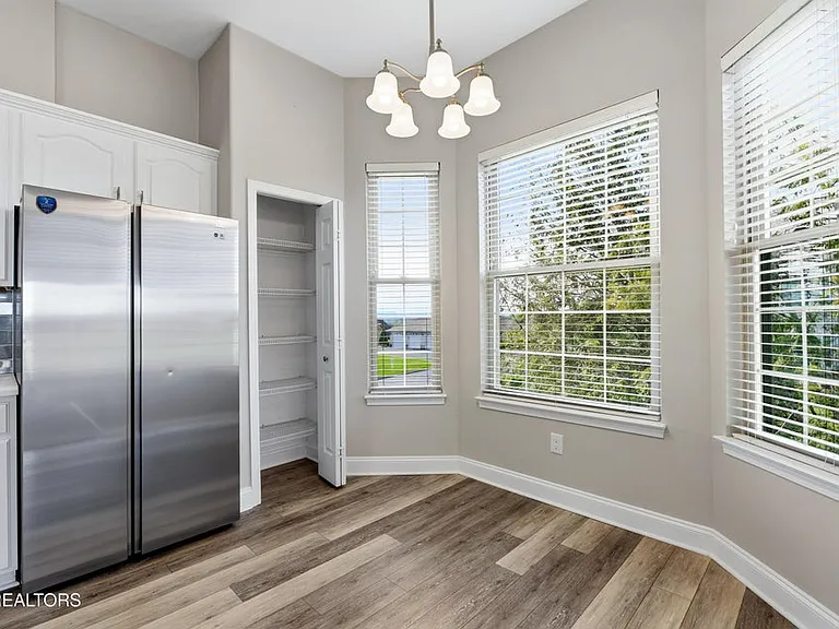 565 Rarity Bay Pkwy #201 — Photo 12