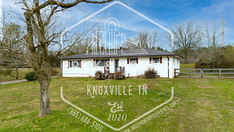 4 bed, 2.0 bath, 1575 sqft, $2,250 — Photo 3