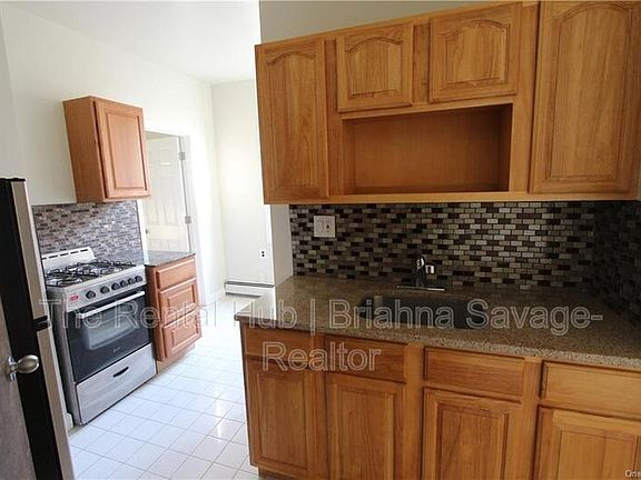 5th image of 115 Southside Ave APT B4
