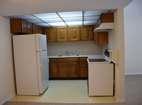 5th image of 5540 Walnut Ave APT 30A