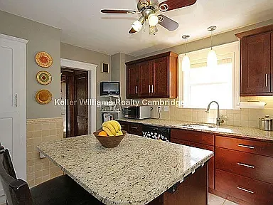 133 Fells Ave — Photo 4