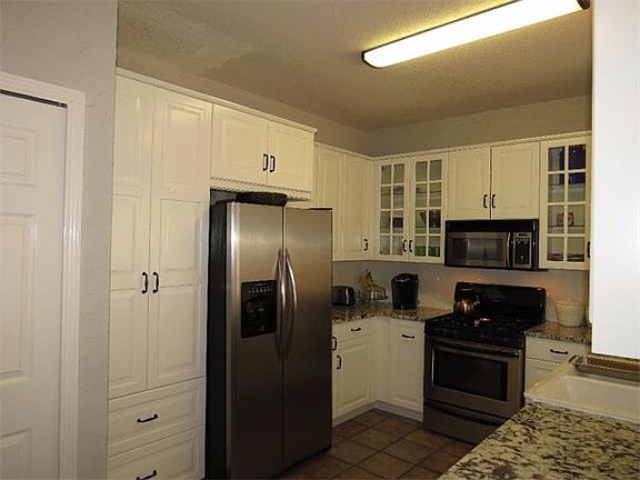 5th image of 603 Creekmont
