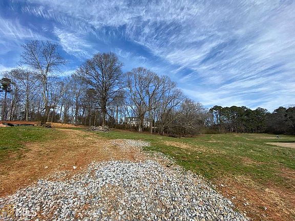 4th image of 104 Arbor Oaks Dr