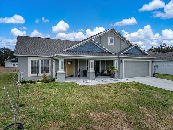 2nd image of 1204 Ridge Dr