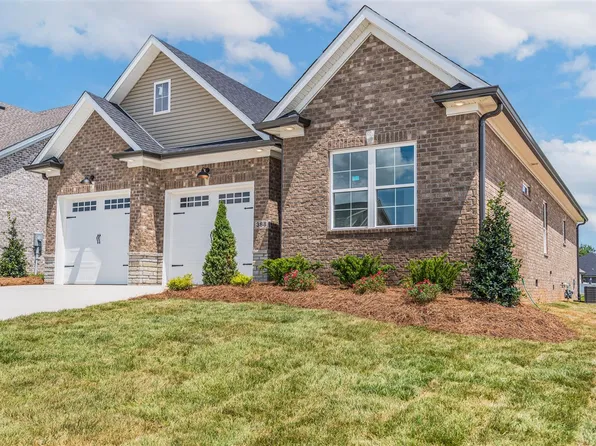 388 Olympia Ct, Bowling Green, KY 42103